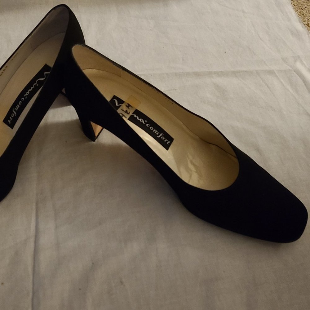 Nina Comfort Black Dress Heel
